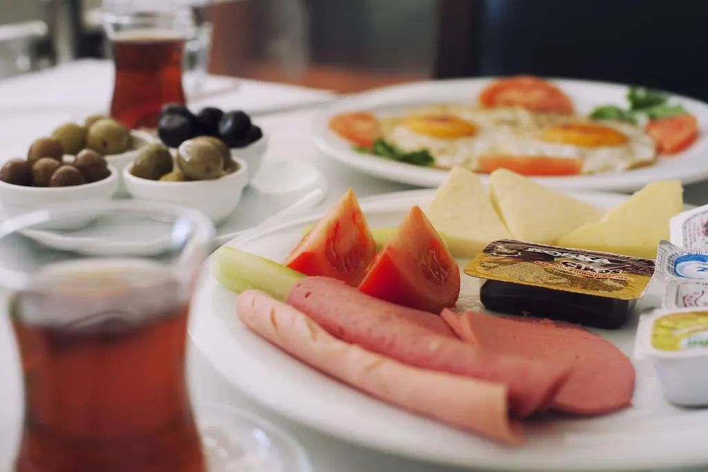 Palmcity Hotel Izmir 4*,